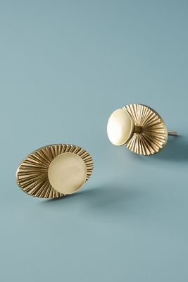 Alister Knobs, Set of 2 added by Kelly Whelan