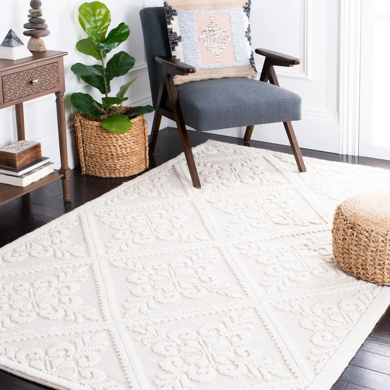 Kelty Handmade Hand Loomed Wool Ivory Rug added by HELEN SALGADO