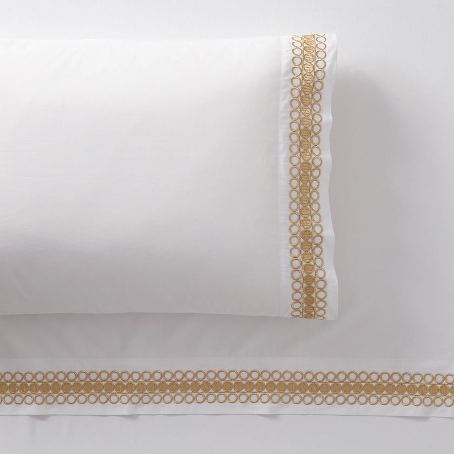 Lilly Pulitzer Organic Embroidered Trim Sheet Set added by Rachel Pecoy