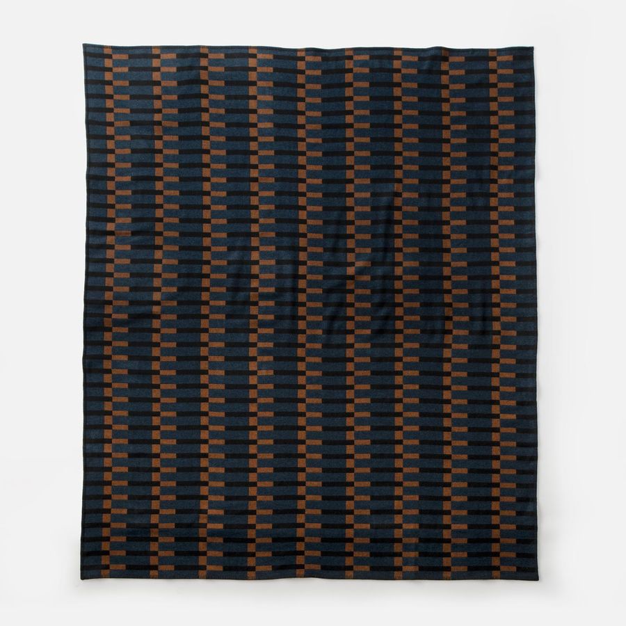 Eleanor Pritchard Dovetail Throw added by Alta Projects