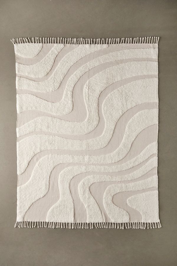 Keely Hilo Tufted Rug added by Paisley Zeledon Dabao
