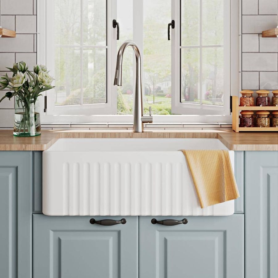 DEERVALLEY White Ceramic 30 in. L x 18 in. W Rectangular Single Bowl Farmhouse Apron Kitchen Sink with Grid and Strainer DV-1K026 - The Home Depot added by Spoak Member