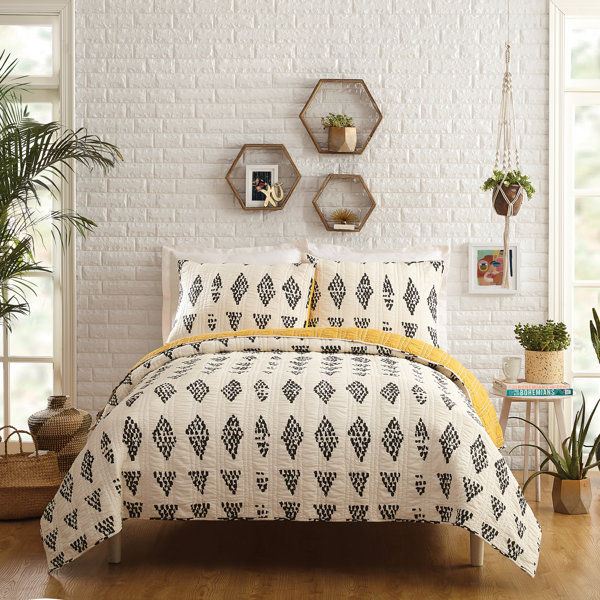 Prosperity Modern & Contemporary Cotton Geometric Shapes Quilt Set added by Iesha Joseph