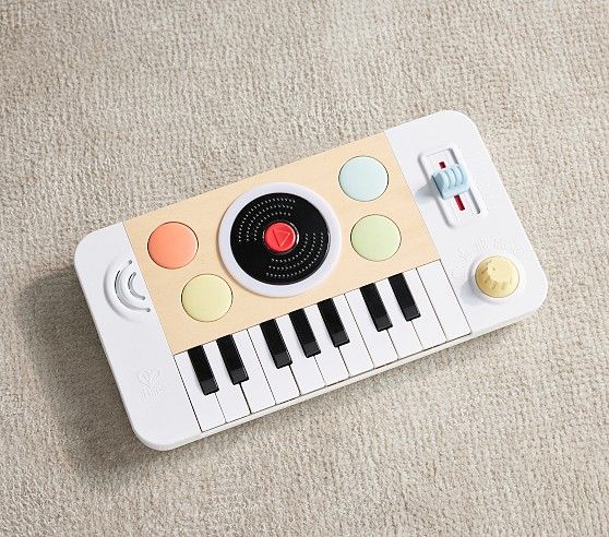 DJ Musical Keyboard added by Shadonne Pennyman