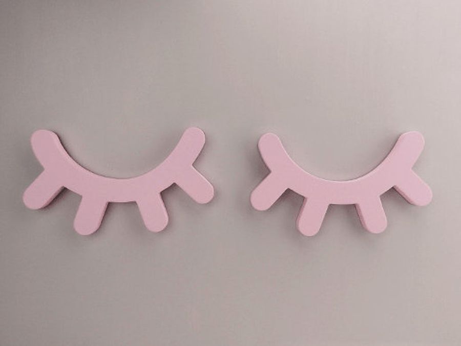 Wooden Eyelash Sign added by Iliana Lantigua