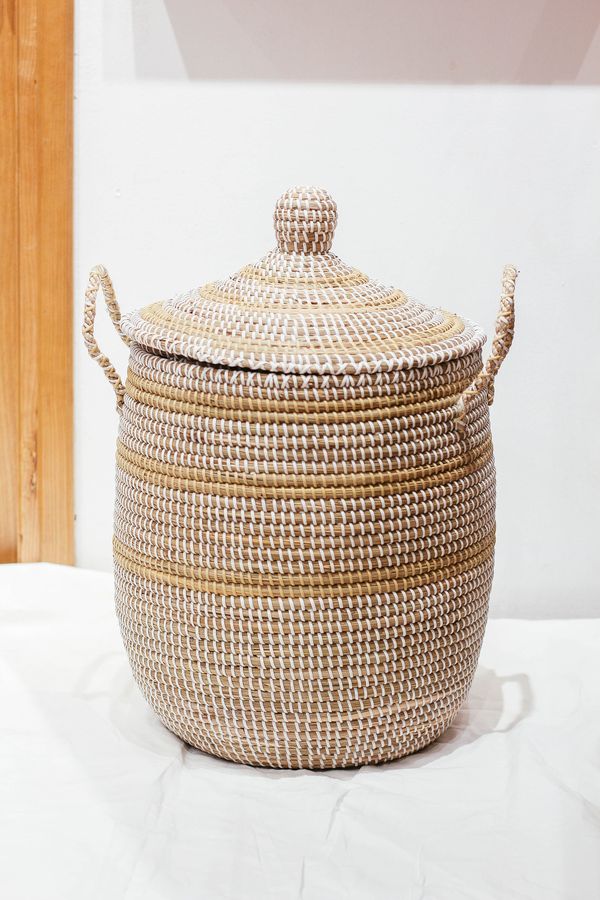 Seagrass Basket with lid handle, natural weave basket, Handicraft Vietnam, Storage Basket woven basket Decor Storage Basket Holder Container added by Spoak Member