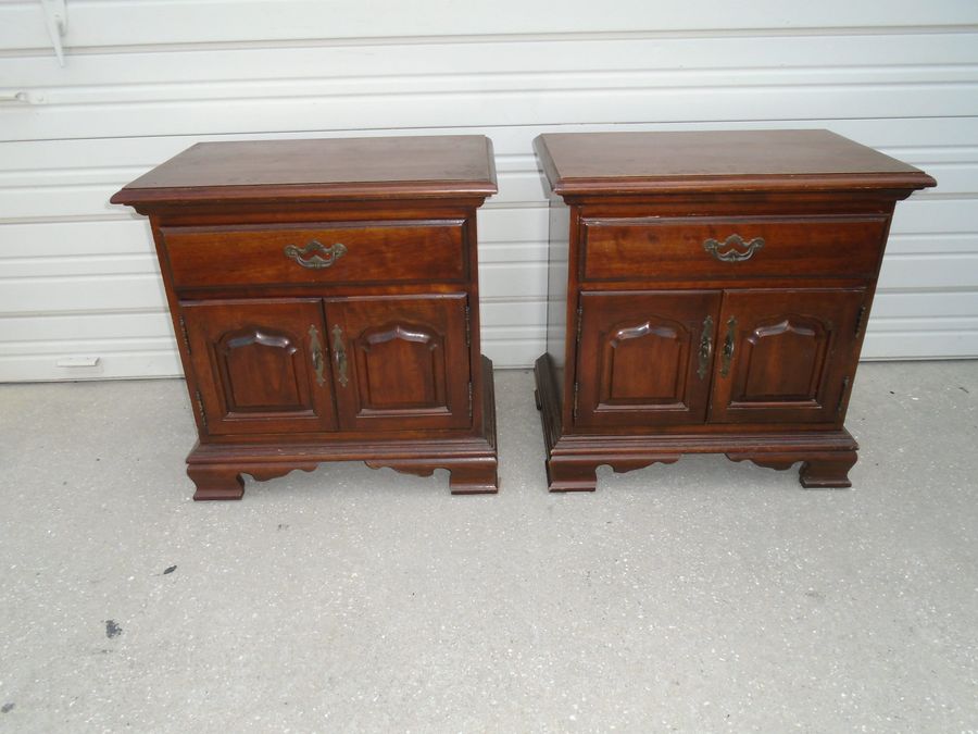 Pair French Nightstands JB Van Sciver 2 Italian Provincial Regency Country Louis XVII Heirloom Victorian Palm Beach doors added by Spoak Member