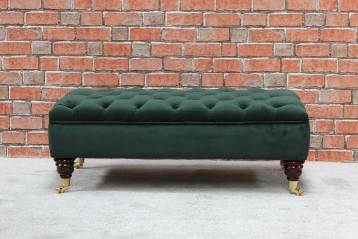 Green Velvet Bench added by Spoak Member