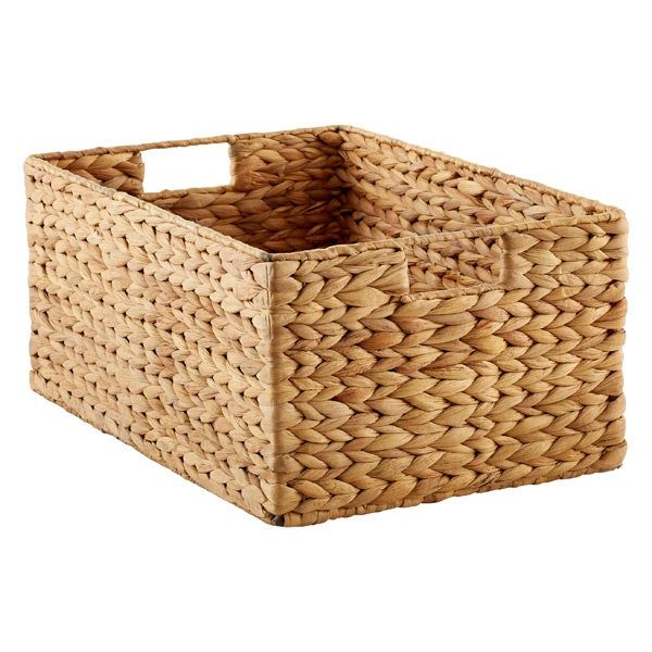 Water Hyacinth Storage Bins with Handles added by Rachel Fedorov