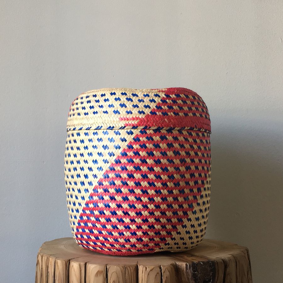 Medium Red / White Basket added by Spoak Member