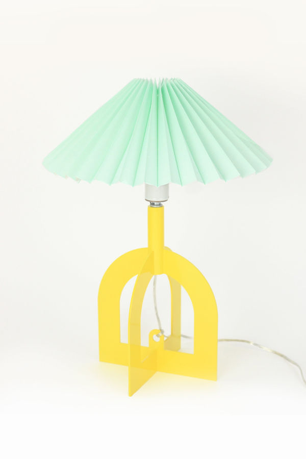 Arch Pleat Tablelamp added by Spoak Member