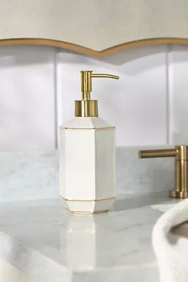 St. Honore Porcelain Bath Dispenser added by Spoak Member