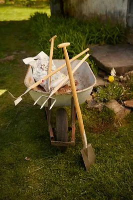 Sneeboer Lightweight Border Spade added by Spoak Member