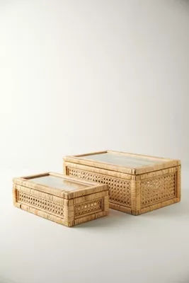 Rattan Box with Glass Lid added by Spoak Member