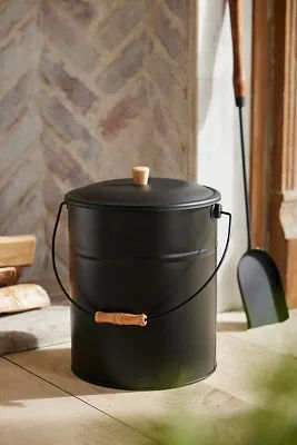 Lidded Ash Bucket added by Spoak Member