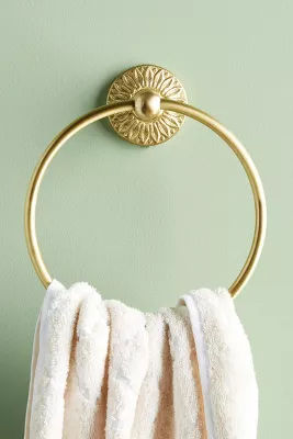 Floral Imprint Towel Ring added by Spoak Member