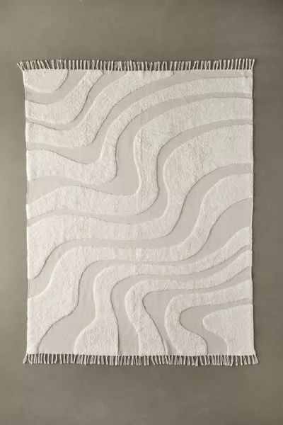 Keely Hilo Tufted Rug added by Spoak Member