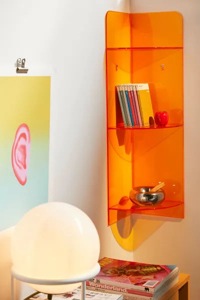 Acrylic Corner Shelf added by Spoak Member