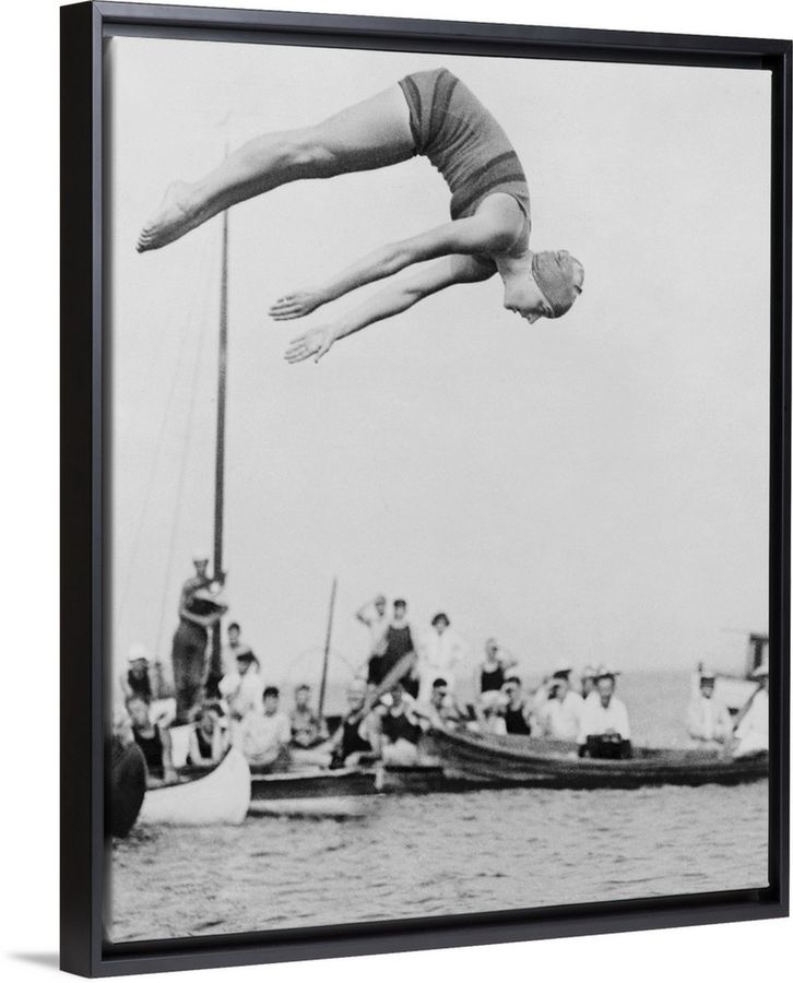 Aileen Riggin at aquatic carnival of the Huguenot Boat Club. 1922 added by Erin Vernon