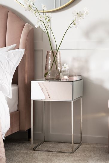 Sloane Mirrored 1 Drawer Bedside Table added by Spoak Member